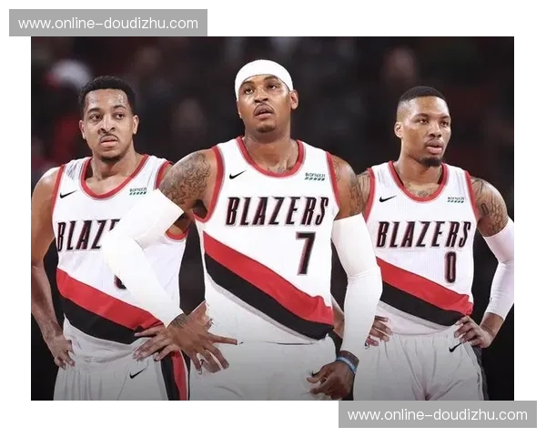 福克斯顶替字母哥入选全明星 马刺双星将同台亮相旧金山 福克斯顶替字母哥入选全明星 马刺双星将同台亮相旧金山